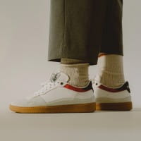Alder White