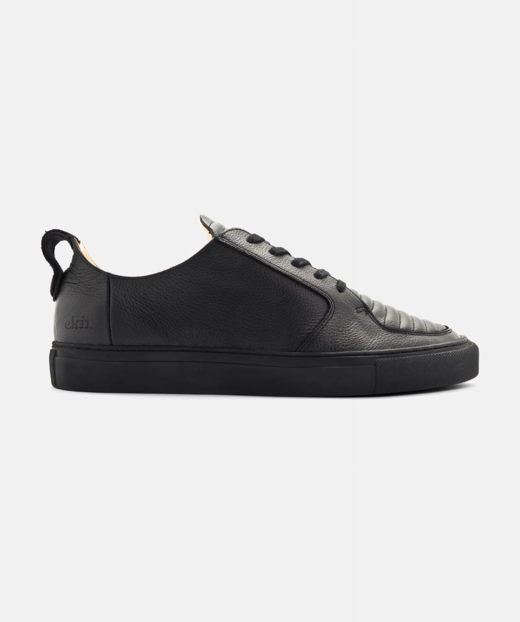 Argan Low All Black