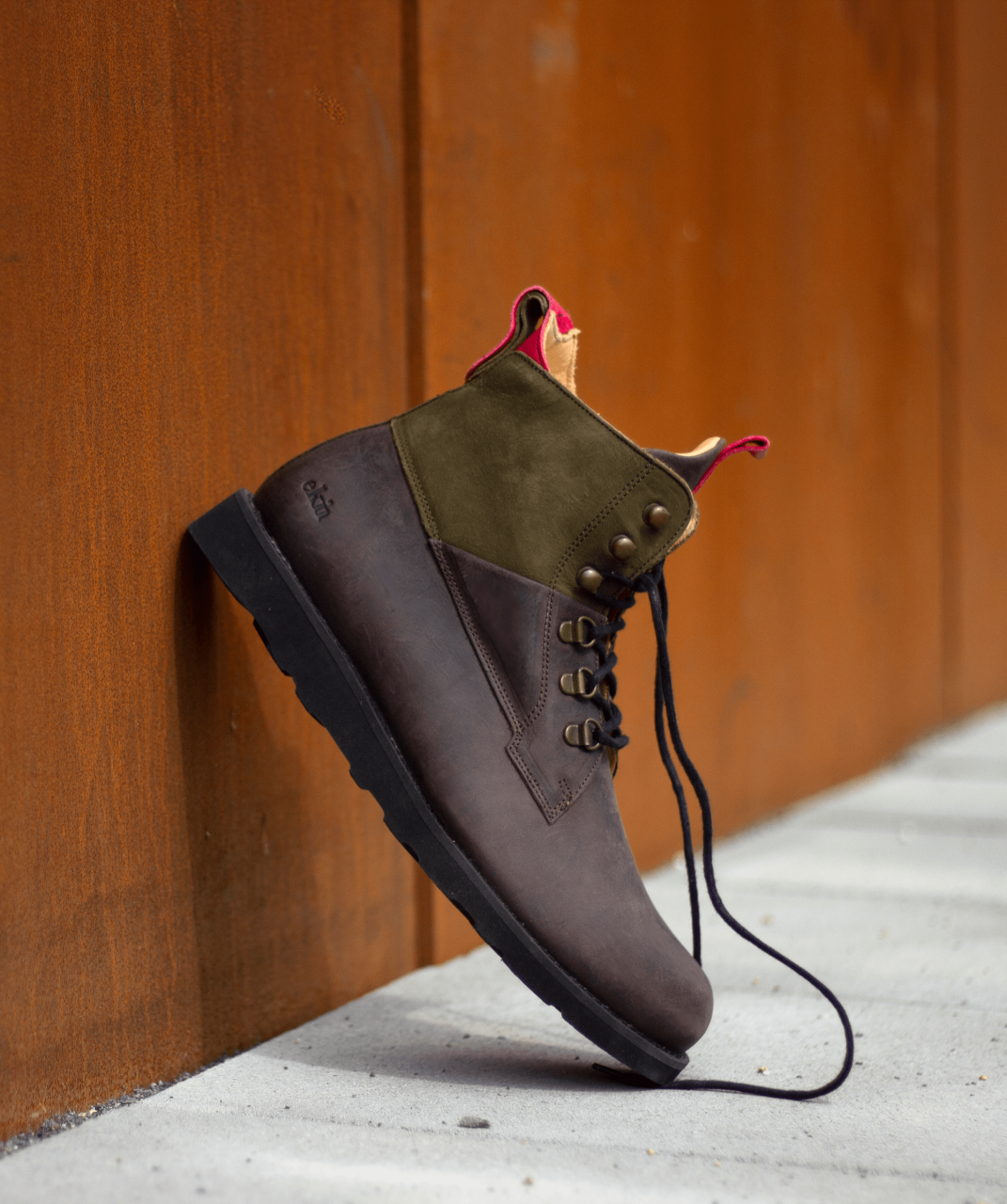 Cedar Boot / Brown Olive