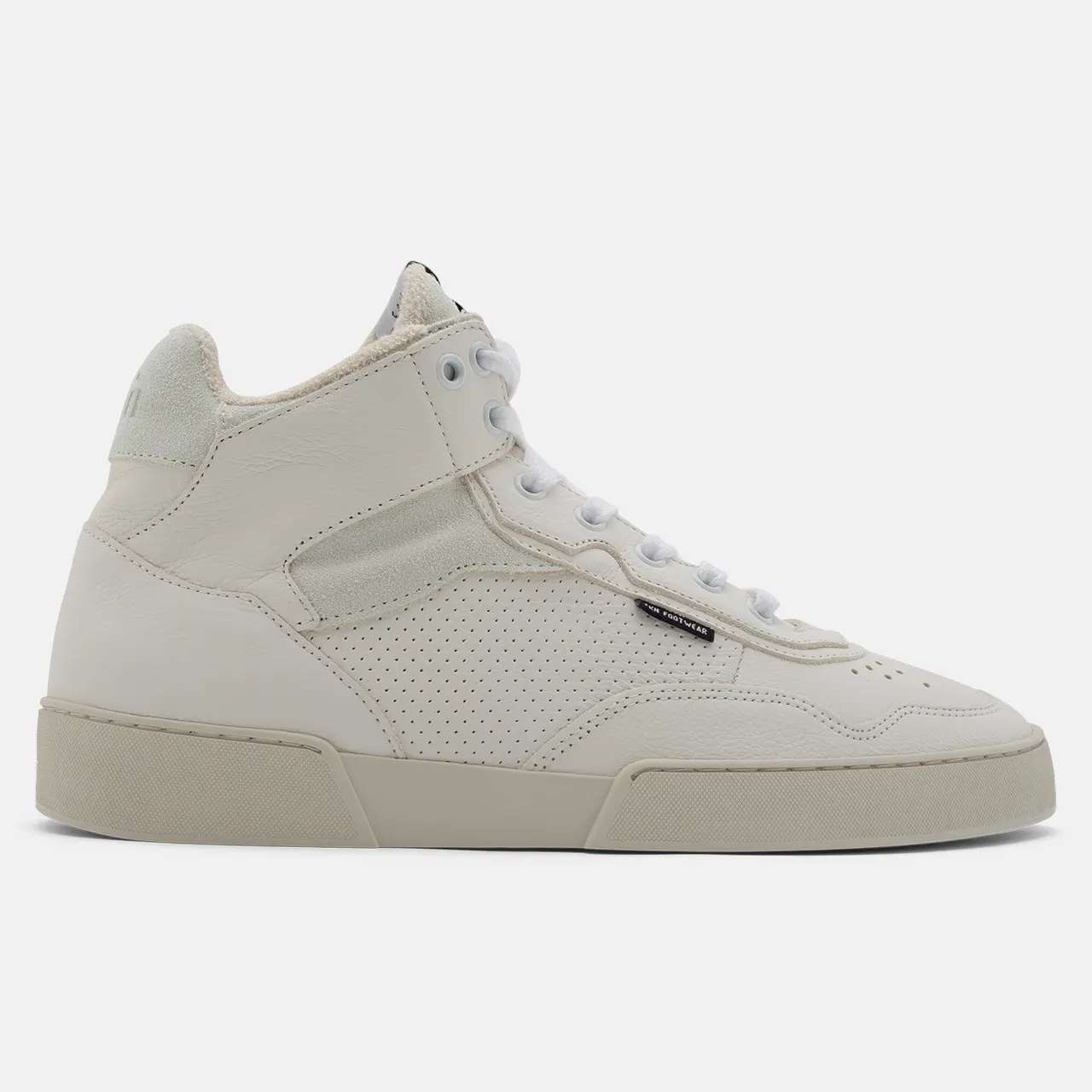 White retro sneaker | Handmade in Portugal | ekn footwear