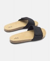 Coconut / Black