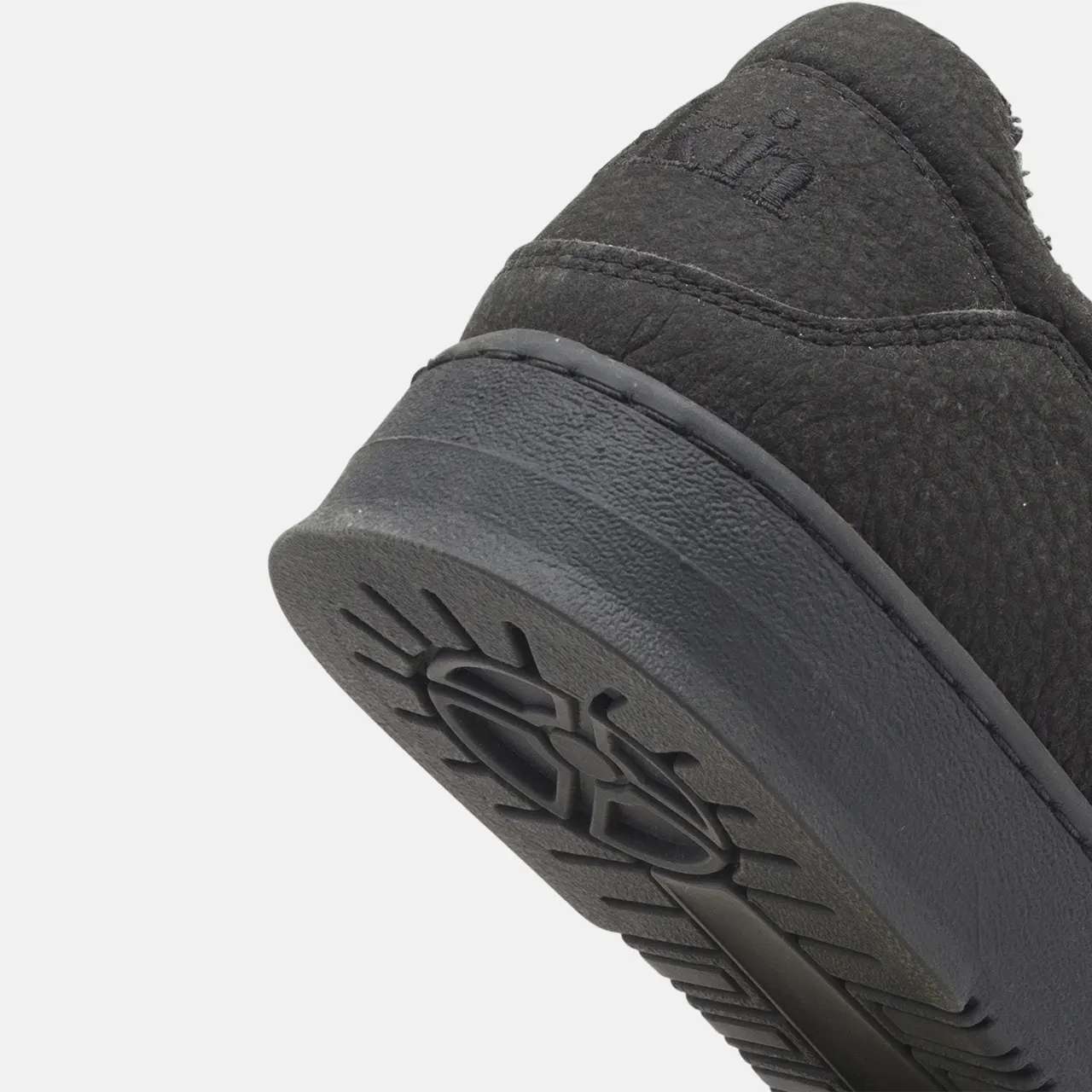 Yucca Carbon | New Arrivals | Featured | Men | ekn footwear